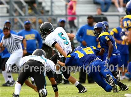 Thumbnail 2 in Channelview vs Pasadena Memorial photogallery.