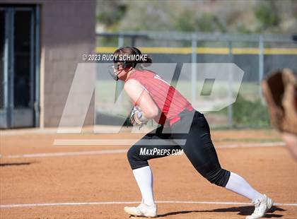 Thumbnail 2 in Fallbrook @ Sage Creek photogallery.
