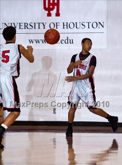 Thumbnail 2 in Alvin Freshmen A vs Clear Brook Freshmen A photogallery.