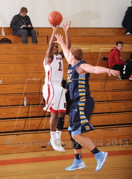 Thumbnail 3 in Marina vs. Brentwood School (MaxPreps Holiday Classic) photogallery.