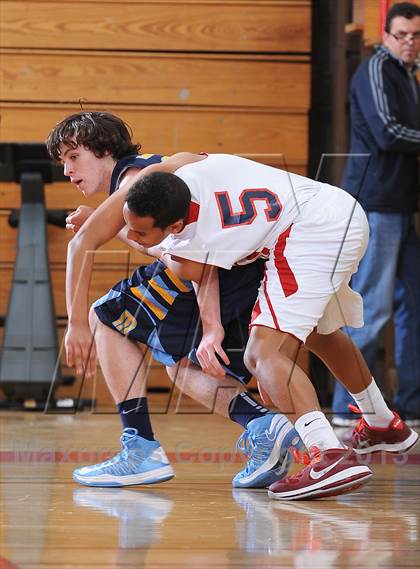 Thumbnail 2 in Marina vs. Brentwood School (MaxPreps Holiday Classic) photogallery.