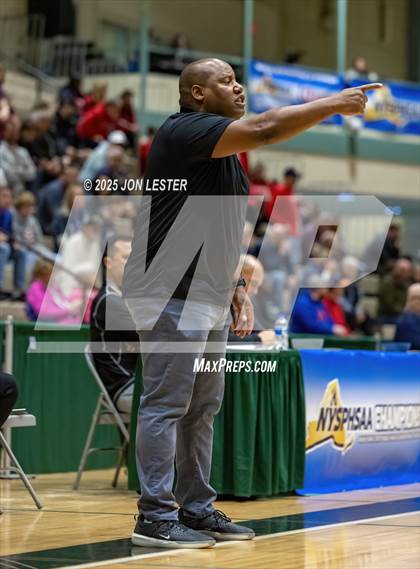 Thumbnail 2 in Cold Spring Harbor vs. Voorheesville (NYSPHSAA Class B State Semi-Finals) photogallery.