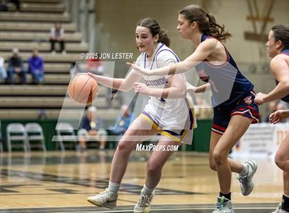 Thumbnail 2 in Cold Spring Harbor vs. Voorheesville (NYSPHSAA Class B State Semi-Finals) photogallery.