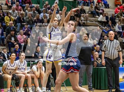 Thumbnail 3 in Cold Spring Harbor vs. Voorheesville (NYSPHSAA Class B State Semi-Finals) photogallery.