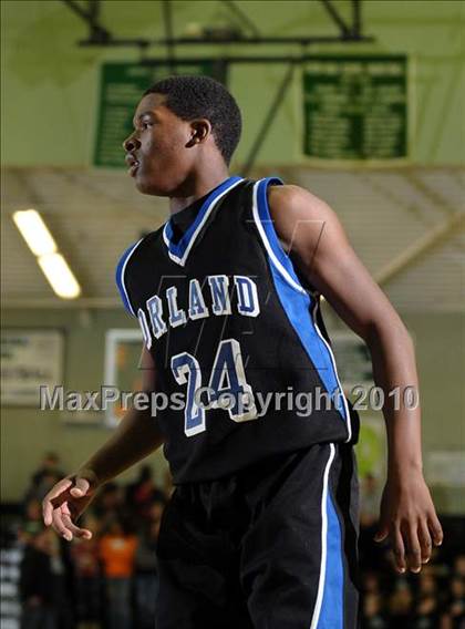 Thumbnail 3 in Orland vs. Dixon (Ram Jam Winter Classic) photogallery.