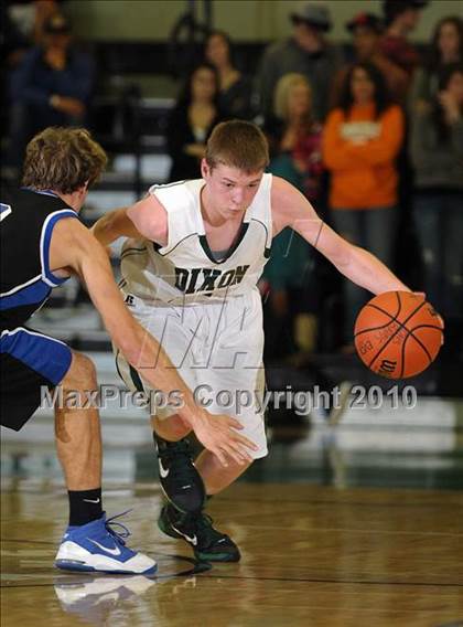 Thumbnail 3 in Orland vs. Dixon (Ram Jam Winter Classic) photogallery.