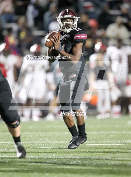 Thumbnail 3 in Wylie vs. Horn (UIL 6A Area Playoff) photogallery.