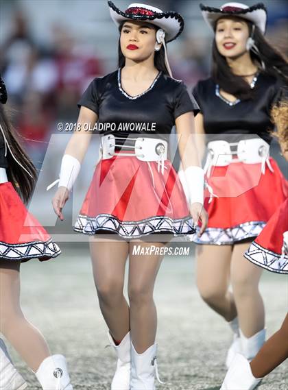 Thumbnail 2 in Wylie vs. Horn (UIL 6A Area Playoff) photogallery.