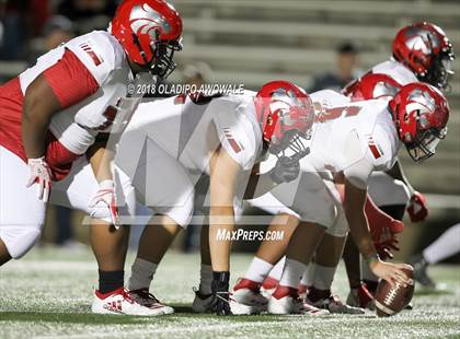 Thumbnail 2 in Wylie vs. Horn (UIL 6A Area Playoff) photogallery.