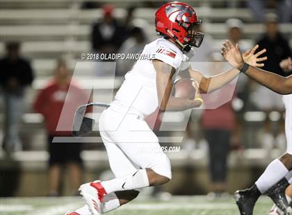 Thumbnail 3 in Wylie vs. Horn (UIL 6A Area Playoff) photogallery.