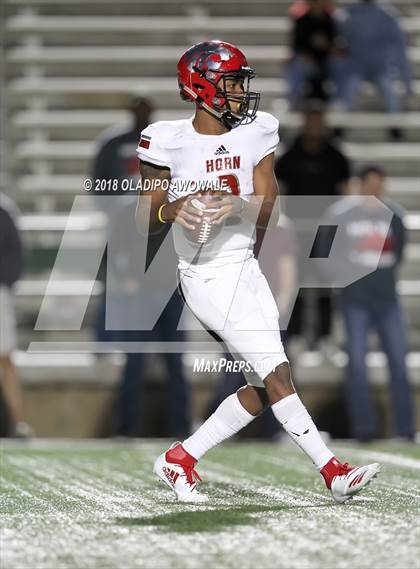 Thumbnail 2 in Wylie vs. Horn (UIL 6A Area Playoff) photogallery.