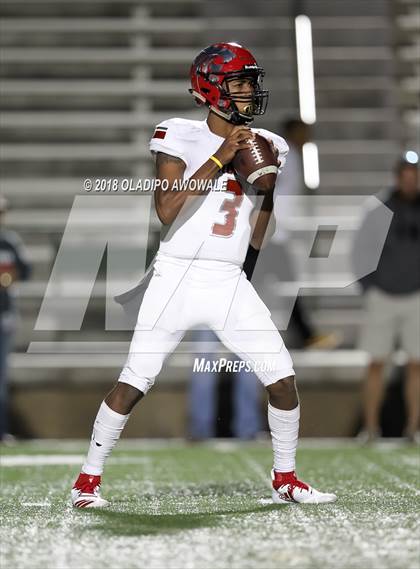 Thumbnail 2 in Wylie vs. Horn (UIL 6A Area Playoff) photogallery.