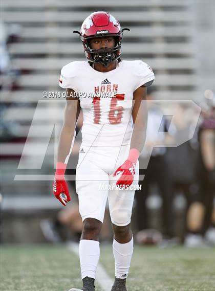 Thumbnail 2 in Wylie vs. Horn (UIL 6A Area Playoff) photogallery.