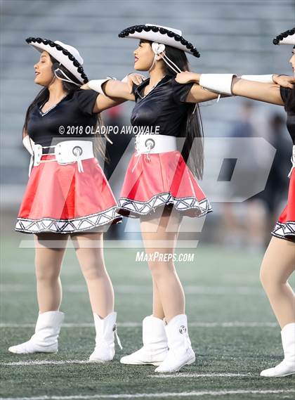 Thumbnail 2 in Wylie vs. Horn (UIL 6A Area Playoff) photogallery.