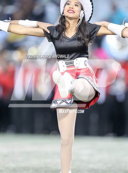 Thumbnail 3 in Wylie vs. Horn (UIL 6A Area Playoff) photogallery.