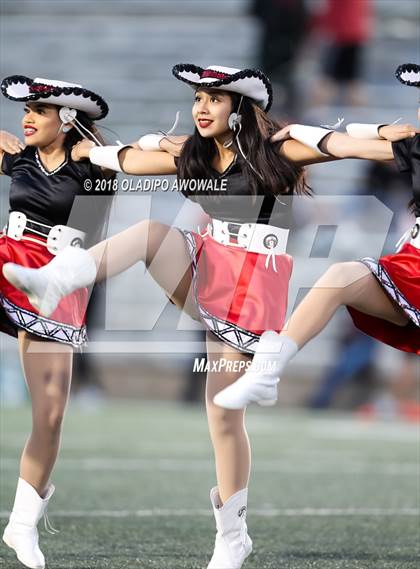 Thumbnail 1 in Wylie vs. Horn (UIL 6A Area Playoff) photogallery.