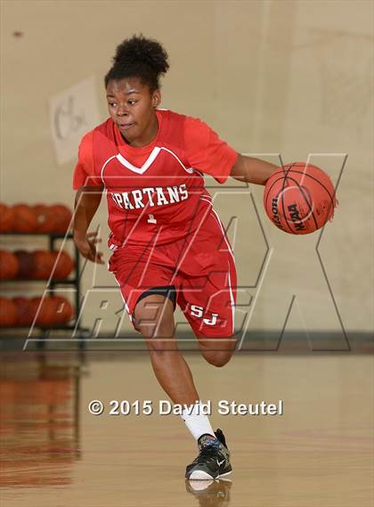Thumbnail 3 in San Juan vs. Victory Christian (Viking Classic) photogallery.
