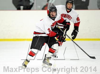 Thumbnail 3 in Pomfret @ Gunnery photogallery.