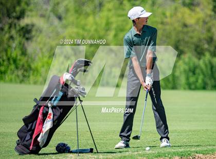 Thumbnail 2 in UIL Golf 5A Region 4 District 25 Tournament photogallery.