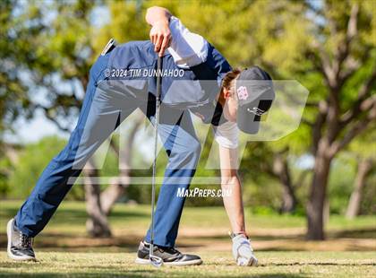 Thumbnail 1 in UIL Golf 5A Region 4 District 25 Tournament photogallery.
