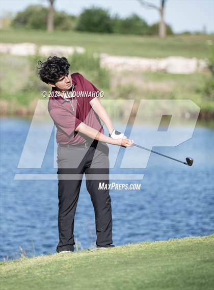 Thumbnail 3 in UIL Golf 5A Region 4 District 25 Tournament photogallery.