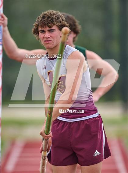Thumbnail 2 in CCISD Ruben C Jordan Relays (Pole Vault) photogallery.
