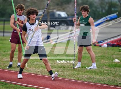 Thumbnail 1 in CCISD Ruben C Jordan Relays (Pole Vault) photogallery.