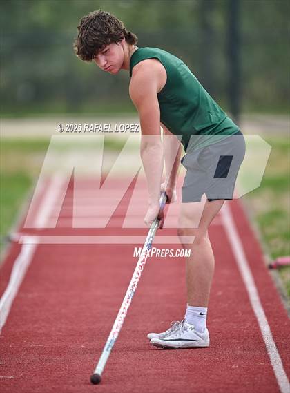 Thumbnail 3 in CCISD Ruben C Jordan Relays (Pole Vault) photogallery.