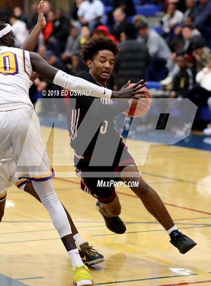 Thumbnail 3 in Archbishop Riordan vs. JSerra Catholic (Nor Cal Tip Off Classic) photogallery.