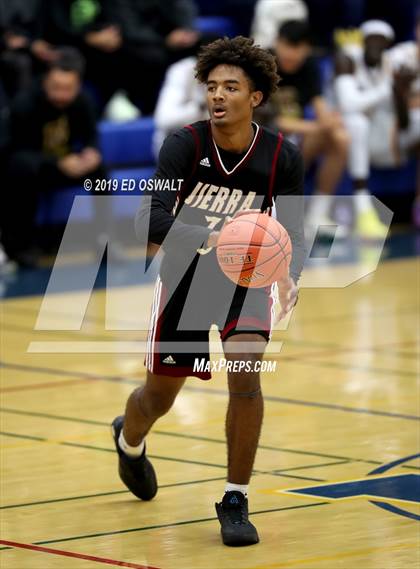 Thumbnail 3 in Archbishop Riordan vs. JSerra Catholic (Nor Cal Tip Off Classic) photogallery.