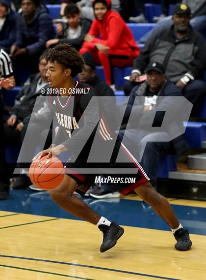 Thumbnail 1 in Archbishop Riordan vs. JSerra Catholic (Nor Cal Tip Off Classic) photogallery.