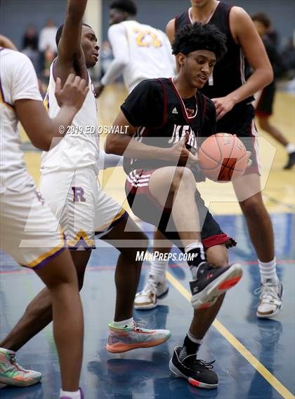 Thumbnail 2 in Archbishop Riordan vs. JSerra Catholic (Nor Cal Tip Off Classic) photogallery.
