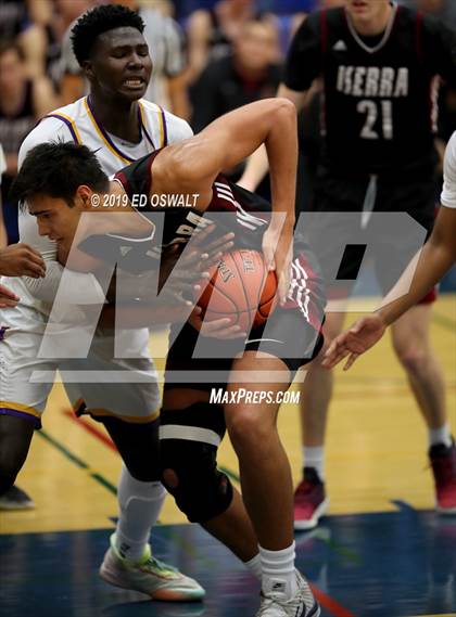 Thumbnail 2 in Archbishop Riordan vs. JSerra Catholic (Nor Cal Tip Off Classic) photogallery.