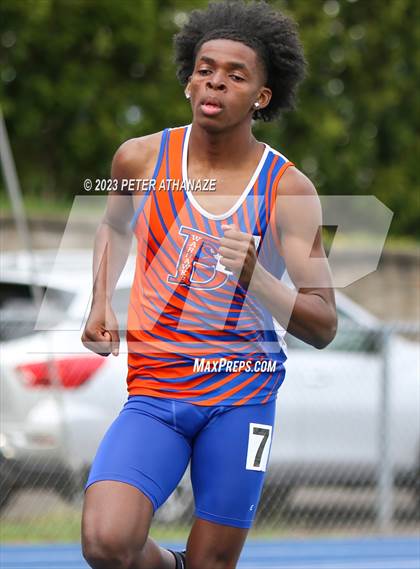 Thumbnail 2 in Wilbur Cross @ Bloomfield photogallery.