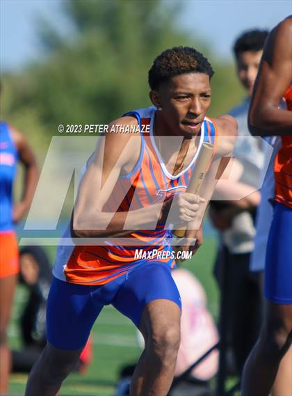 Thumbnail 3 in Wilbur Cross @ Bloomfield photogallery.