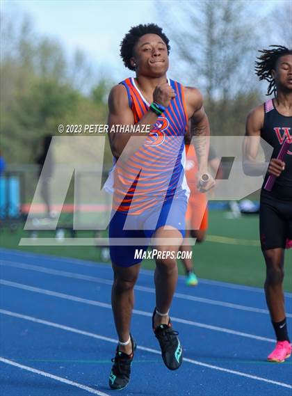 Thumbnail 2 in Wilbur Cross @ Bloomfield photogallery.