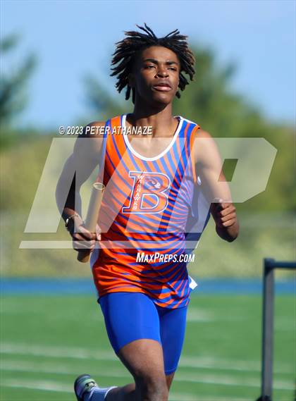Thumbnail 2 in Wilbur Cross @ Bloomfield photogallery.