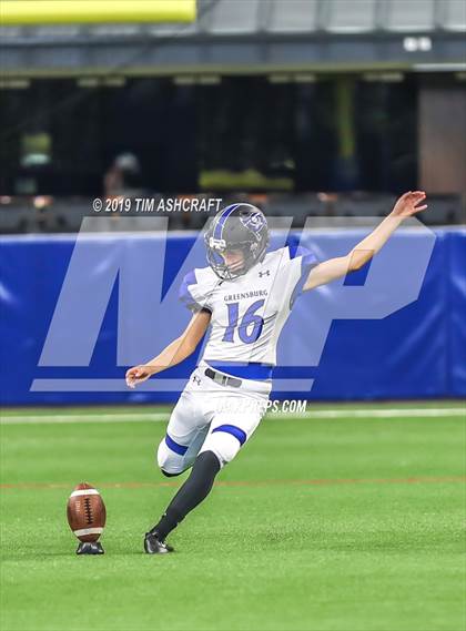 Thumbnail 3 in Connersville vs Greensburg photogallery.