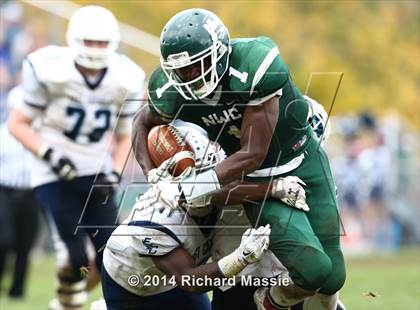 Thumbnail 3 in East Catholic @ Northwest Catholic photogallery.