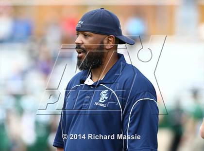 Thumbnail 2 in East Catholic @ Northwest Catholic photogallery.