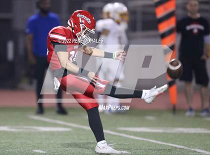 Thumbnail 3 in Muir vs Burroughs photogallery.