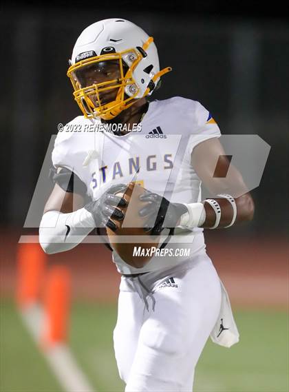 Thumbnail 2 in Muir vs Burroughs photogallery.