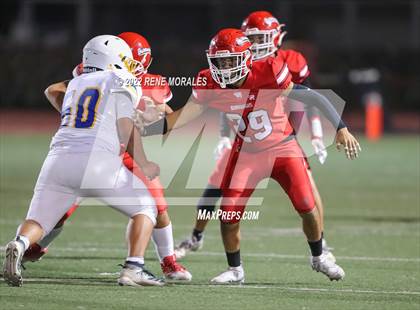 Thumbnail 3 in Muir vs Burroughs photogallery.