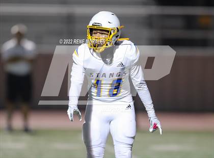 Thumbnail 3 in Muir vs Burroughs photogallery.