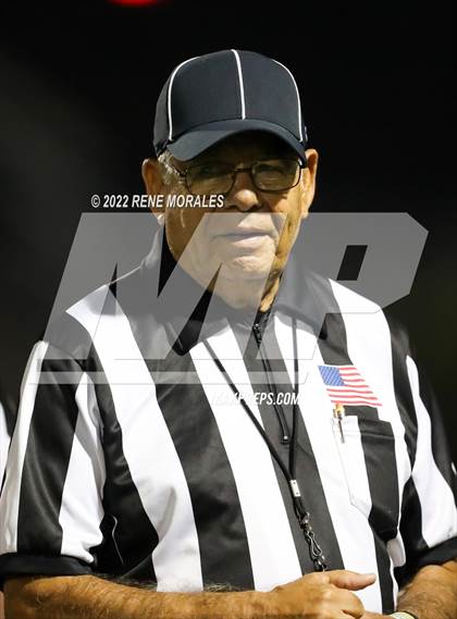 Thumbnail 3 in Muir vs Burroughs photogallery.