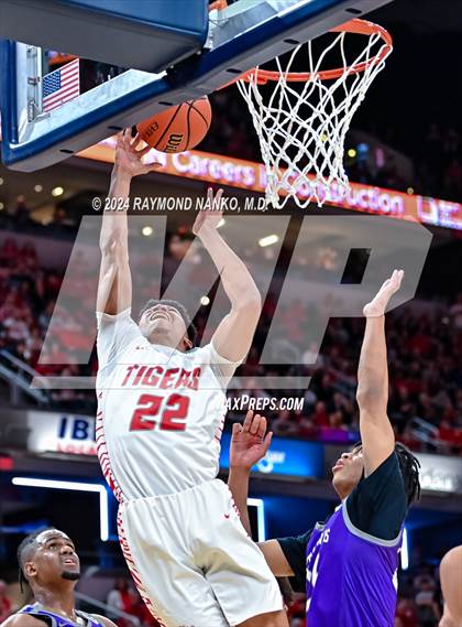 Thumbnail 3 in Fishers vs. Ben Davis (IHSAA 4A Final)  photogallery.