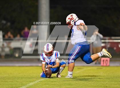 Thumbnail 3 in Vinton @ Rosepine photogallery.