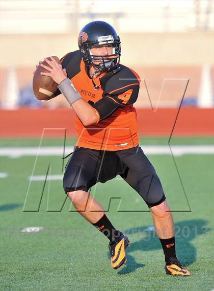 Thumbnail 2 in Petrolia vs. Cross Plains photogallery.