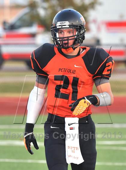 Thumbnail 3 in Petrolia vs. Cross Plains photogallery.