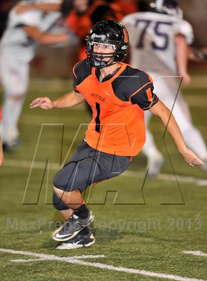 Thumbnail 3 in Petrolia vs. Cross Plains photogallery.